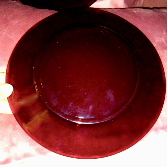 1 Ruby Red Glass Dish Bread Plate Anchor Hocking Dessert Sandwich 60s - Picture 5 of 5